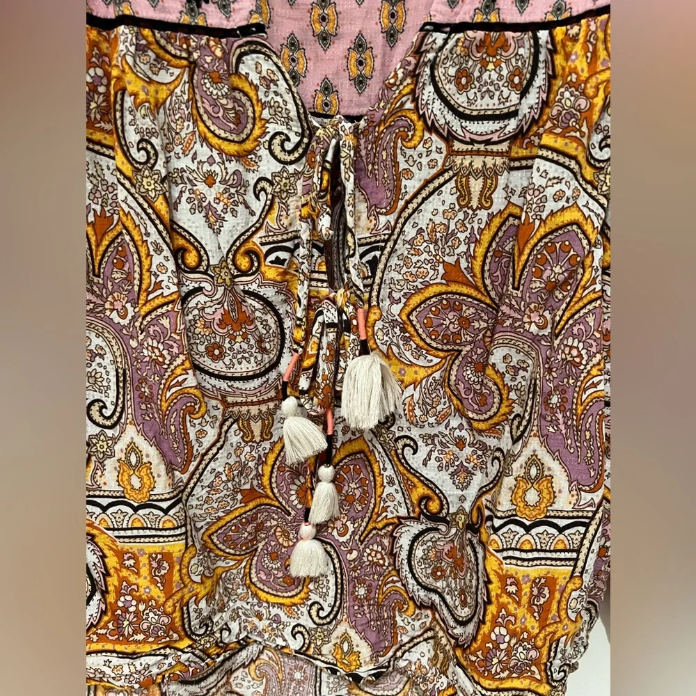 Embroidered anthro blouse - Picture 2 of 3